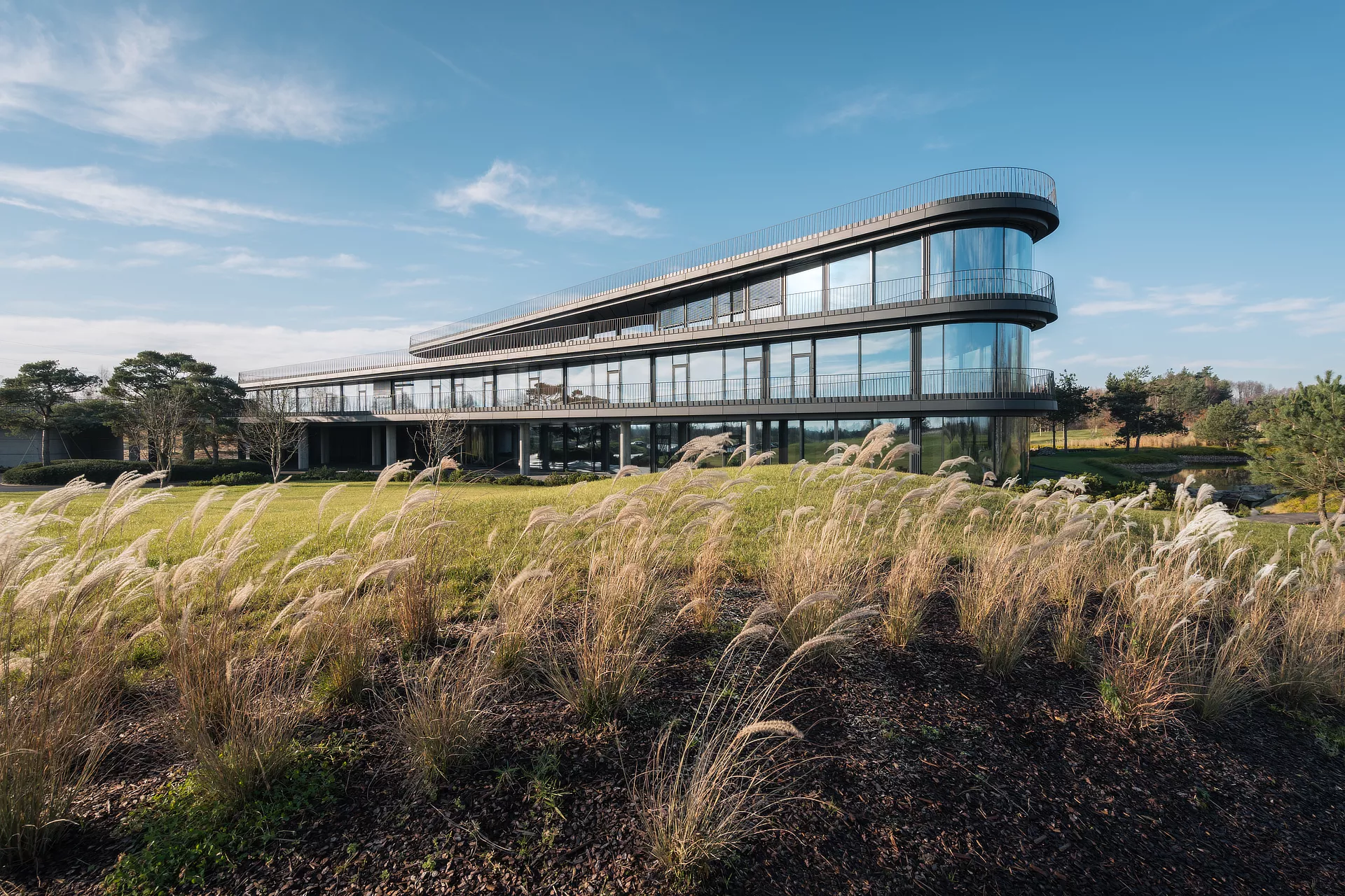 Siedziba Press Glass